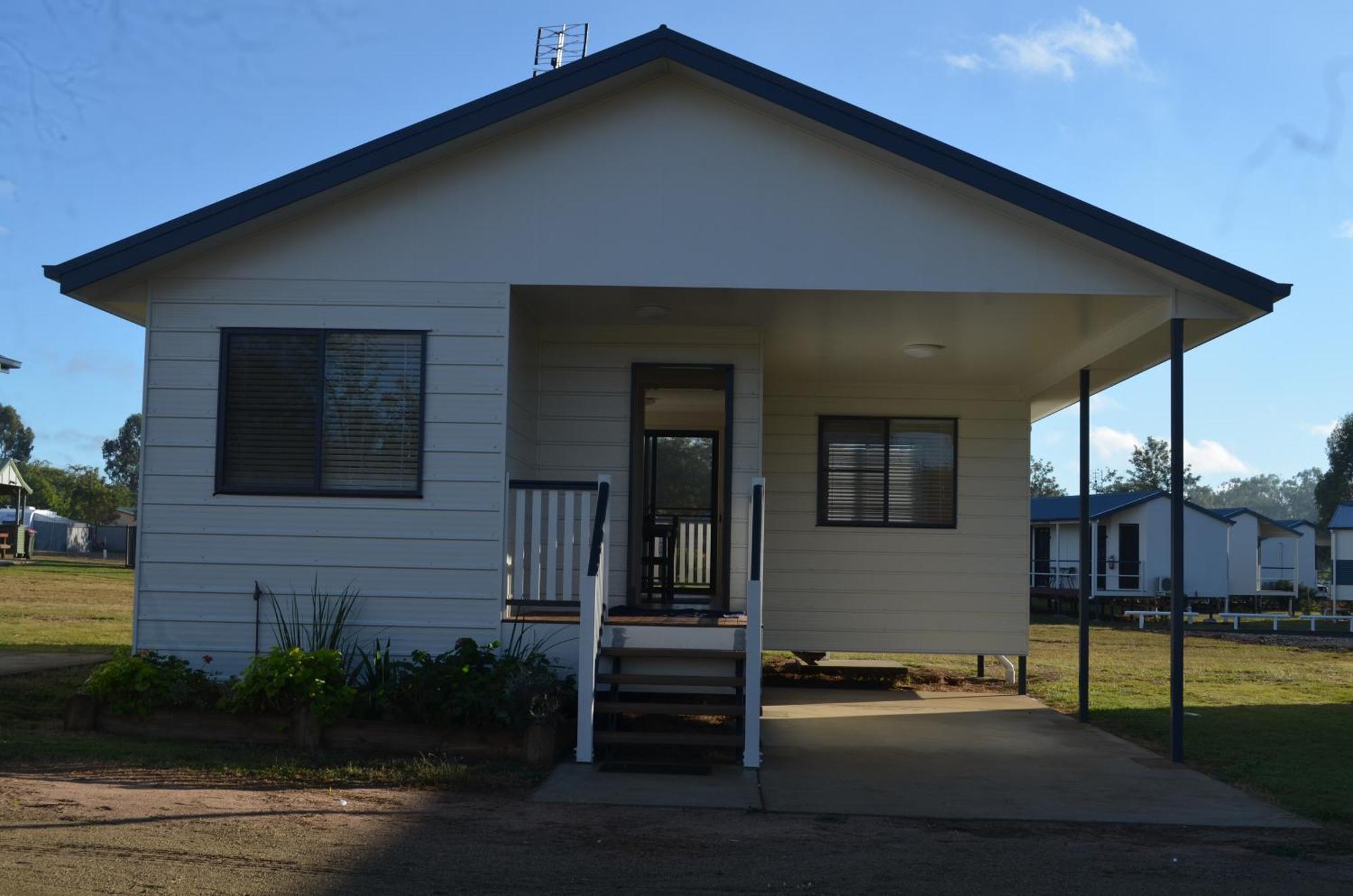 Wondai Accommodation Units And Villas Exterior photo