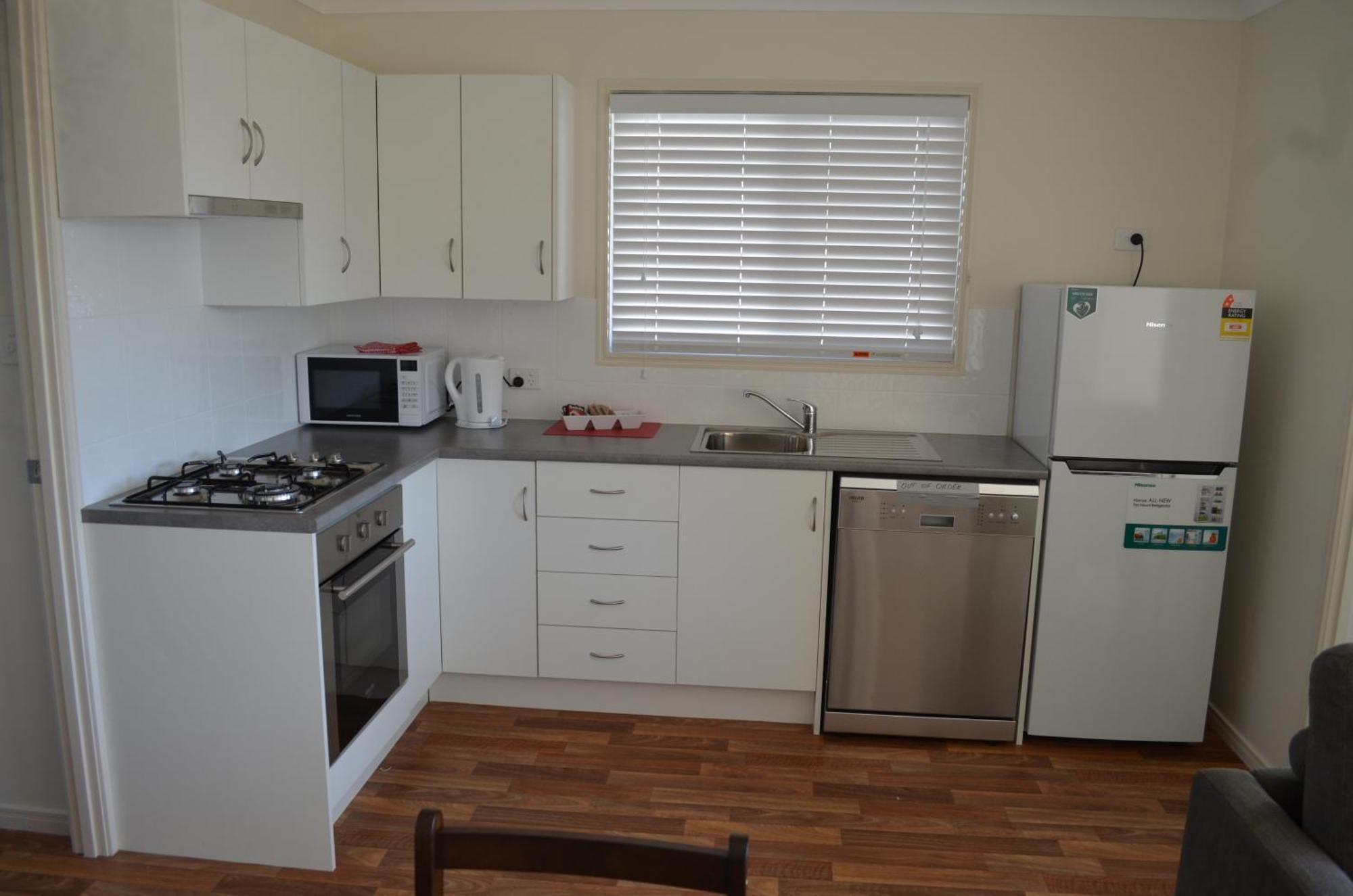 Wondai Accommodation Units And Villas Exterior photo